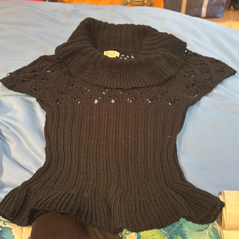 NWT LA CITE PARIS Black Sz S Open Crochet Knit Sweater Z48